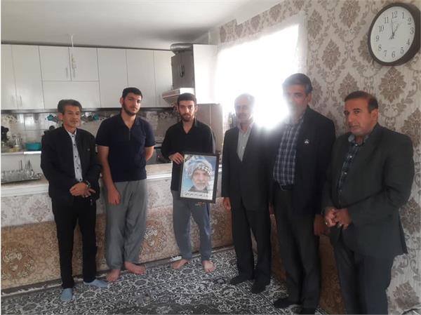 دیدار با خانواده آزاده متوفی «عباس چنانی»