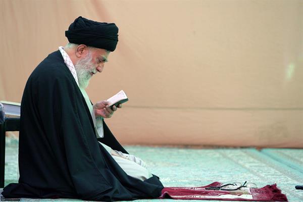 توصیه‌ معنوی امام خامنه‌ای پیرامون تعطیلی اعتکاف امسال