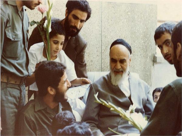 دیدگاه امام خمینی (ره) در مورد ماهیت جنگ تحمیلی