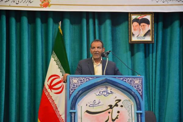 سخنرانی آزاده سرافراز اکبر خبیرنیا پیش از خطبه های نمازجمعه شهرستان مرند