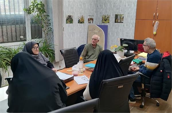 بررسی اولویت‌های ثبت حوادث اردوگاه‌های تکریت در نشست اتاق فکر ویکی آزادگان