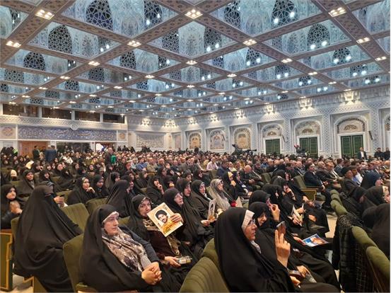 اجلاسیه ملی شهدای غریب اسارت در حرم مطهر امام رضا(ع) برگزار شد