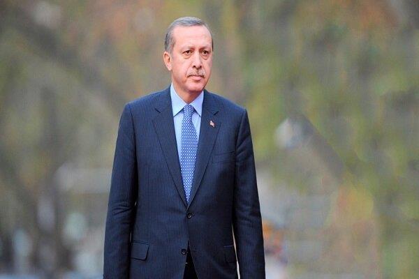 اردوغان: ترکیه نه به شرق و نه به غرب پشت نمی کند
