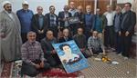 آزادگان و جانبازان بهشهری در کنار پدر شهید «اسحاق پوریانی»