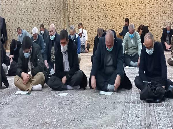 ارومیه| برگزاری مراسم قرائت زیارت عاشورا در مسجد لطفعلی خان