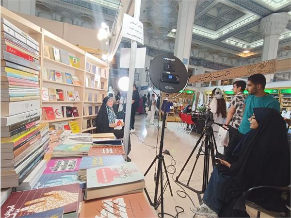 پیام آزادگان و گفتگوی فرهنگی فراملی در نمایشگاه کتاب