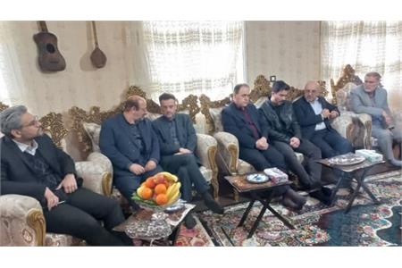 تصاویر| دیدار با خانواده آزاده متوفی &#171;حمید مرتضی پور&#187;