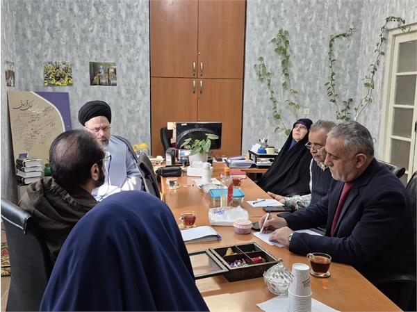 آزادگان بهترین راویان امید برای نسل امروز هستند