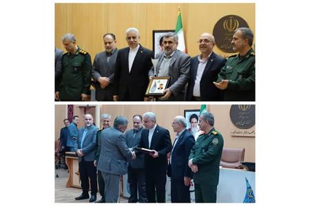 آئین تجلیل از افتخارآفرینان شاهد و ایثارگر استان گیلان برگزار شد