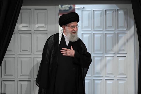 چگونه یک حضور آرام، ضربه‌ای روانی به اتاق جنگ رسانه‌ای زد؟