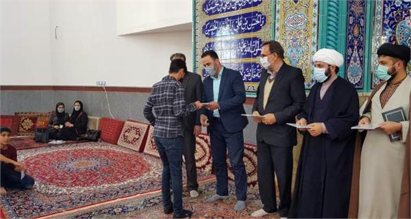 از فرزندان آزادگان و جانبازان نهاوند تجلیل شد