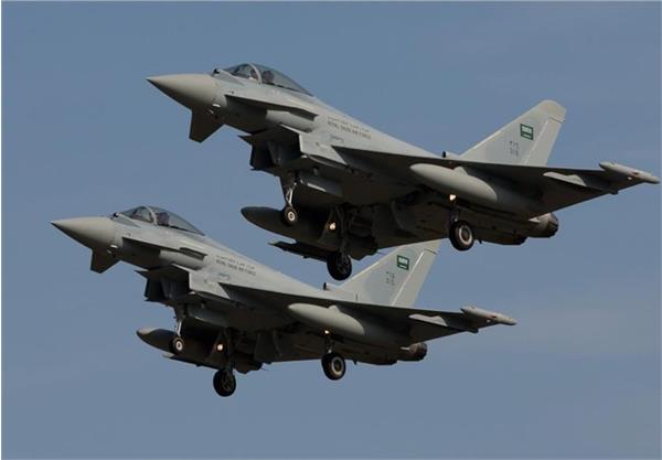 جنگنده‌های سعودی مناطقی در استان‌های عمران و صعده یمن را هدف قرار دادند
