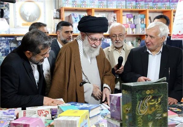 رهبر معظم انقلاب از نمایشگاه کتاب تهران بازدید کردند
