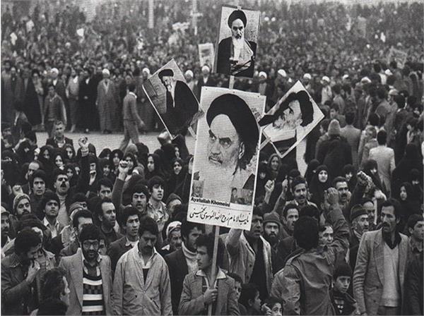 بهمن ۵۷؛  انقلابی به عظمت ایران سرافراز