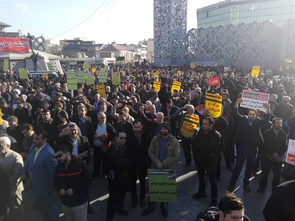 شرکت آزادگان تهرانی در راهپیمایی 9 دی 98