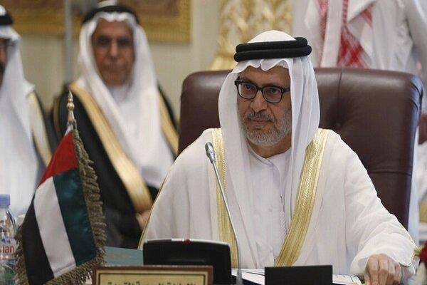 وزیر اماراتی: رسانه های قطری روند حل بحران منطقه خلیج فارس را به شکست می کشانند