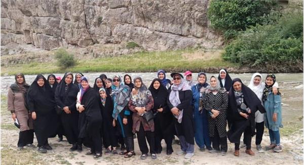 اردوی تفریحی همسران و دختران آزاده مشهد مقدس به شهرستان درگز