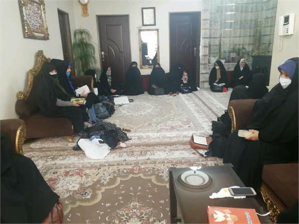 تداوم برگزاری جلسات قرآنی ویژه بانوان در شهرک نجفی مشهد