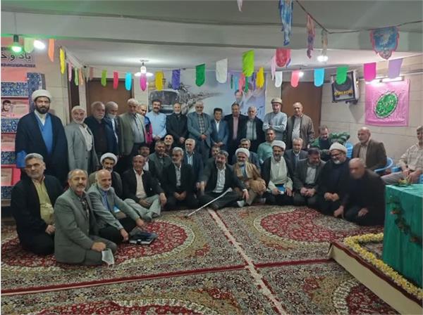 نشست هم اندیشی تشکلهای ایثارگران استان خراسان رضوی