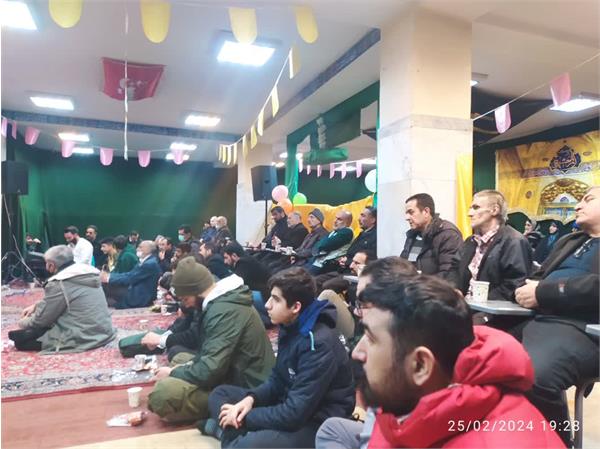 تصاویر| برگزاری مراسم جشن نیمه شعبان با برپایی ایستگاه صلواتی