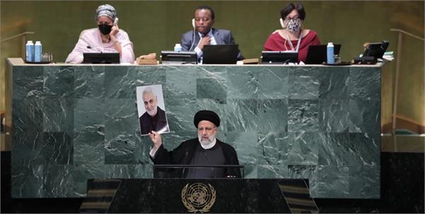 مکتب شهید سلیمانی حتی پس از شهادت نیز موجب هراس استکبار است